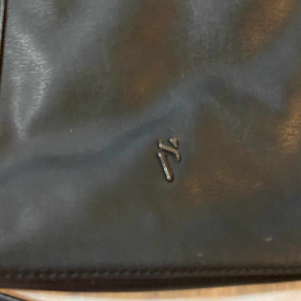 Simply Vera Vera Wang Black Crossbody Bag with Stud Accents - Picture 2 of 14